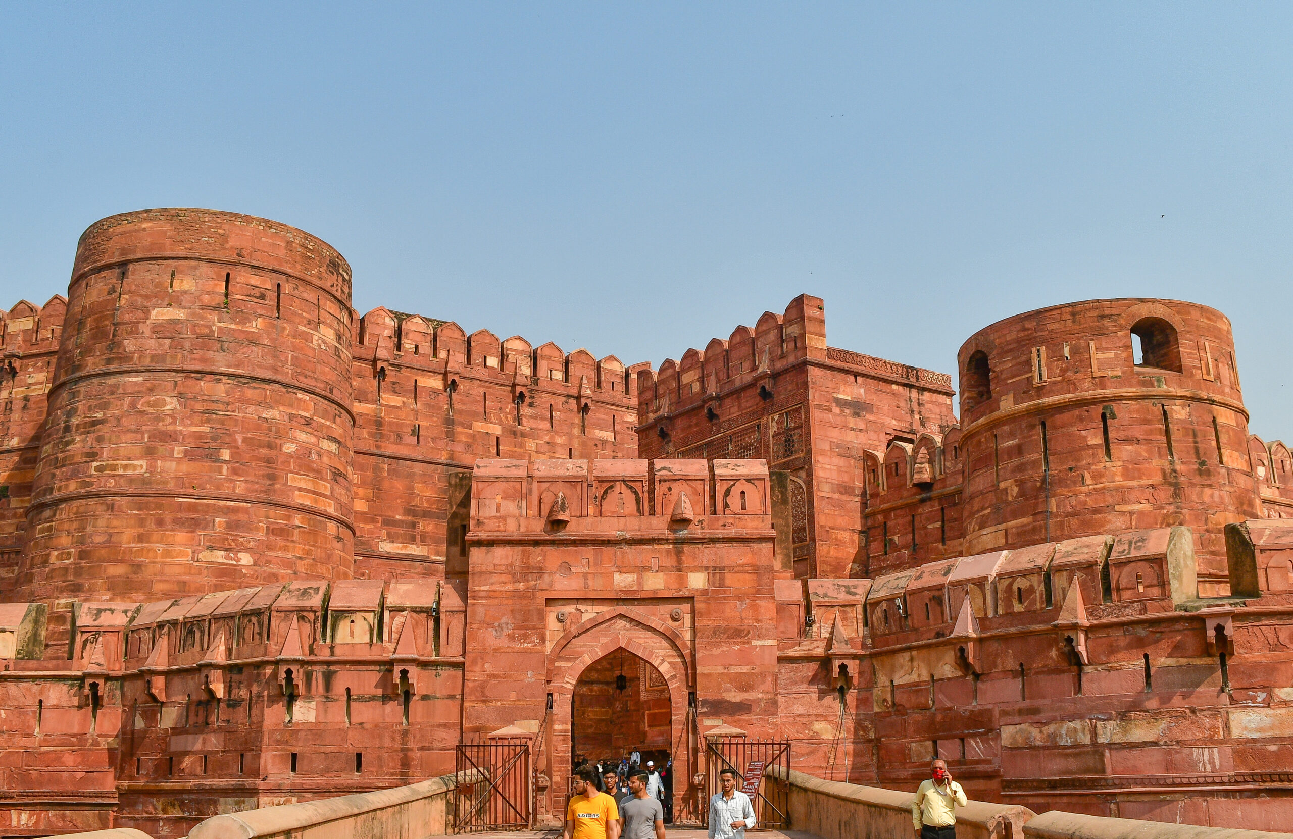 Exploring Agra Fort – So Many Travel Tales